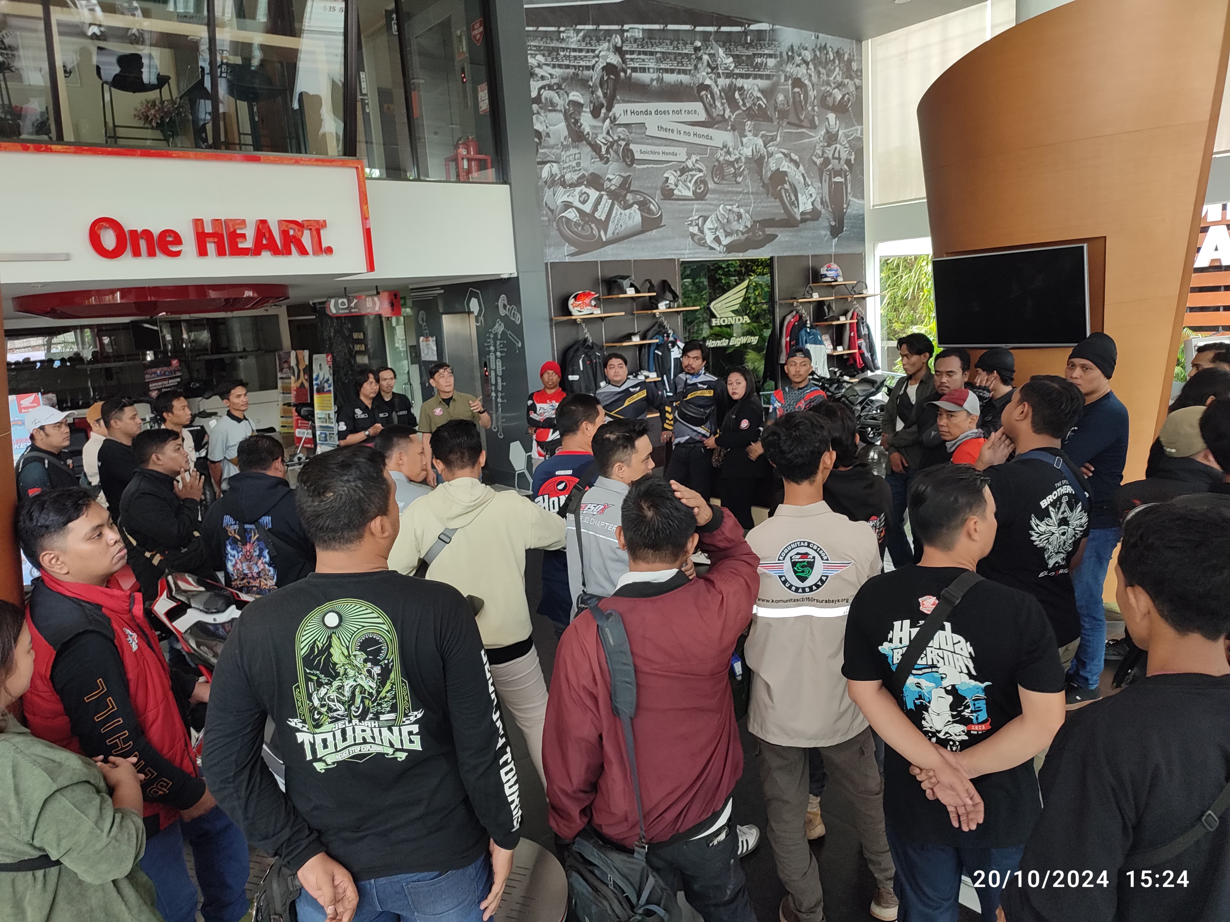 Press Release Honda Modif Contest 2024 Seri Surabaya: Komunitas Honda Unjuk Kreativitas dan Solidaritas.